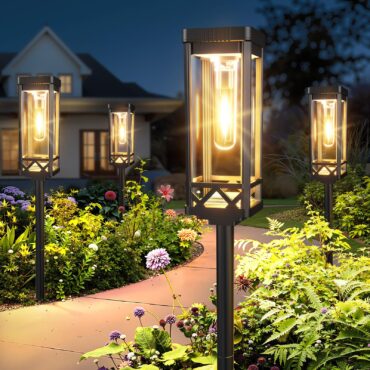 outdoor_garden_lighting_tips_for_creating_stunning_nightscapes